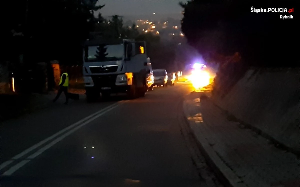 Jest tymczasowy areszt dla mieszkańca Rybnika, który przed jeden z domów podrzucił ładunek wybuchowy. Policja musiała wówczas ewakuować okolicznych mieszkańców. Ładunek zdetonowano na poligonie.