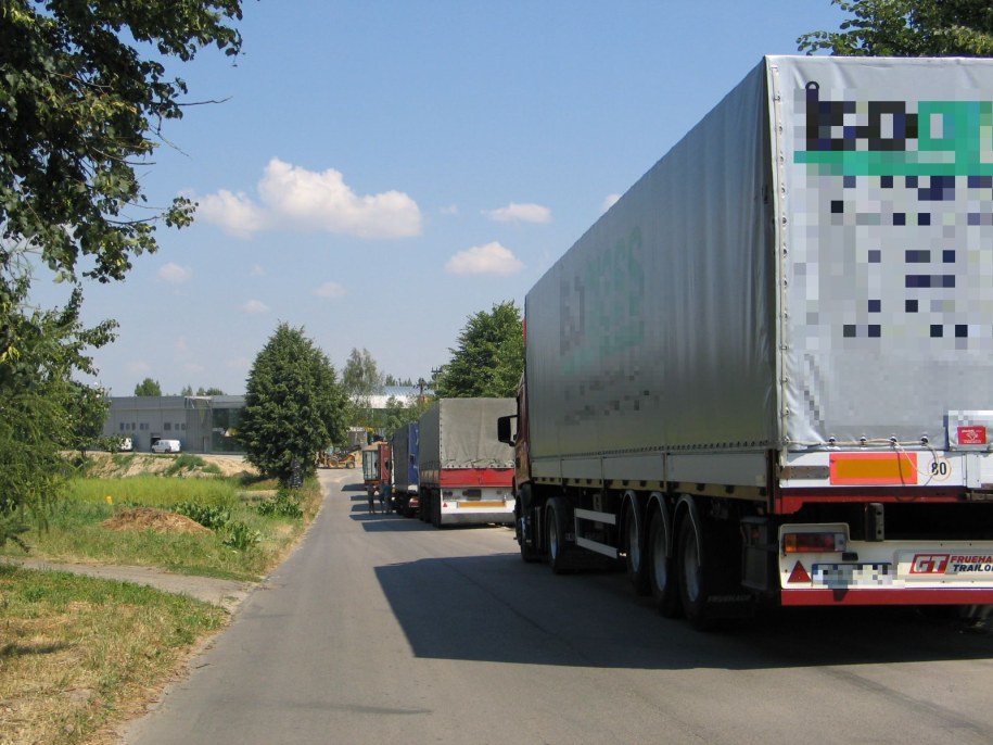 Przewoźnicy chcą przedłużenia działania systemu viaTOLL. Minister: Nie ma takiej możliwości