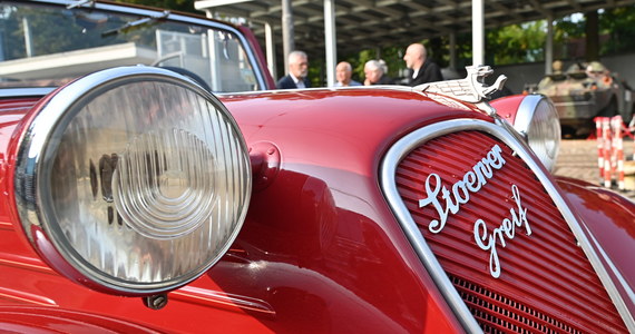 Samochód Stoewer Greif z 1938 roku, pochodzący z kolekcji kupionej od Manfrieda Bauera, został zaprezentowany w Muzeum Techniki i Komunikacji w Szczecinie.