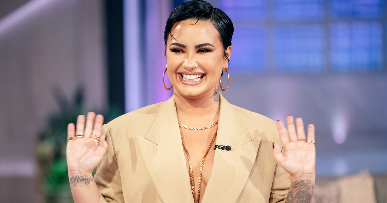 Demi Lovato promuje swój nowy serial dokumentalny "Unidentified With Demi Lovato" z tej okazji przypomniała, że miała kiedyś bliskie spotkanie z istotami pozaziemskimi w Parku Narodowym Joshua Tree w Kalifornii. 