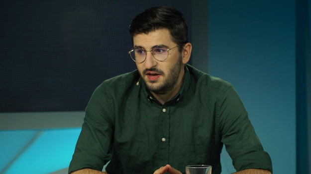 O Mattym Cashu w ostatnim czasie zrobiło się bardzo głośno z powodu jego pochodzenia. Matka piłkarza jest Polką, co daje mu duże szanse na przyznanie polskiego paszportu. Na temat tego, czy powinien grać dla Polski zdania są podzielone. Piotr Dumanowski (komentator Eleven Sports) ma jasno określone zdanie, które wyjaśnił na przykładach z innych krajów.
