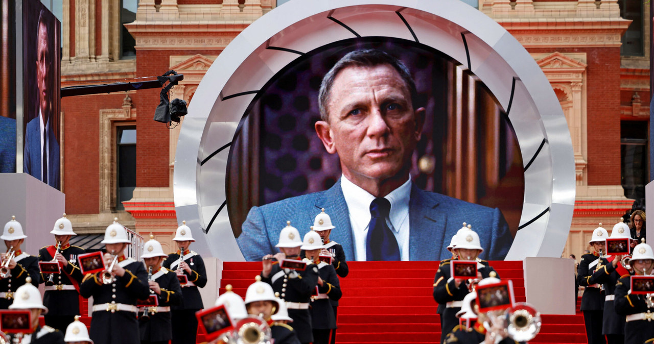 28 września 2021 roku miała miejsce długo wyczekiwana, uroczysta premiera filmu "Nie czas umierać". Nowa produkcja, której ikoniczną postacią jest James Bond, zdaniem analityków rynku zarobi w pierwszy weekend wyświetlania przynajmniej 90 milionów dolarów.