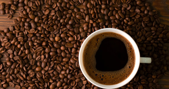 Dziś obchodzimy Międzynarodowy Dzień Kawy! Z tej wyjątkowej okazji czytelniczka Eliza przesłała nam odę z dedykacją „od miłośniczki tego cudownego naparu do poczytania przed każdą wizytą w okolicach ekspresu do kawy”.  