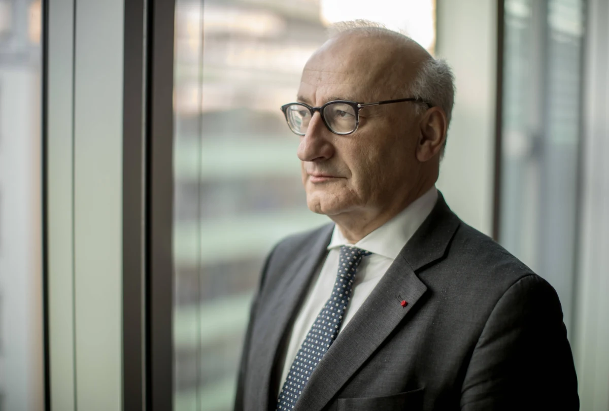 Ambasador Francji w Stanach Zjednoczonych powrócił do Waszyngtonu. Stało się to po 13 dniach jak został odwołany do Paryża "na konsultacje" w związku z kryzysem na linii Francja-USA.