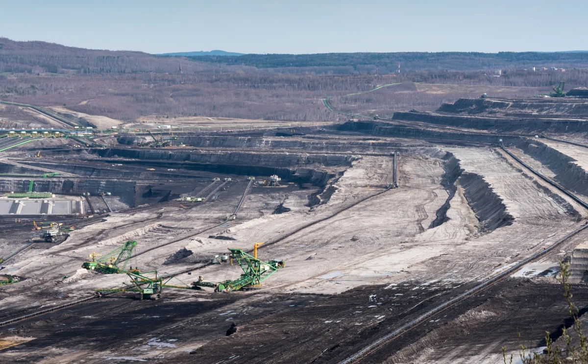 ​Chcemy, by porozumienie polsko-czeskie w sprawie kopalni Turów obowiązywało dłużej niż dwa lata - napisał minister spraw zagranicznych Czech Jakub Kulhanek. Zaprzeczył słowom polskich urzędników, że czeskie żądania są "irracjonalne".