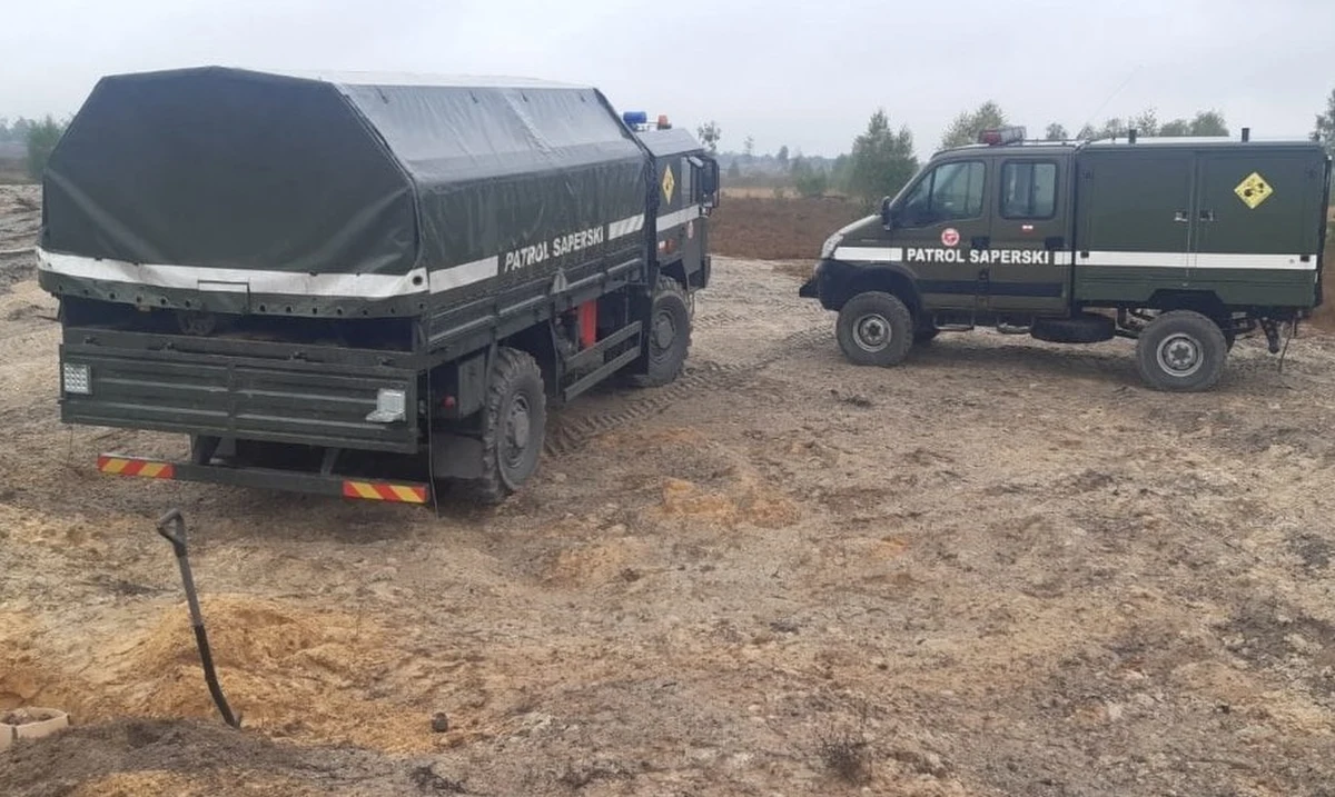 37-latek, zatrzymany w związku z odnalezieniem arsenału w Igołomii-Wawrzeńczycach koło Krakowa, jeszcze dziś wyjdzie na wolność. Jak informuje reporter RMF FM Marek Wiosło, saperzy wciąż nie skończyli przeszukiwać jego posesji. W związku z tym osiem osób nadal nie może wrócić do swoich domów. 