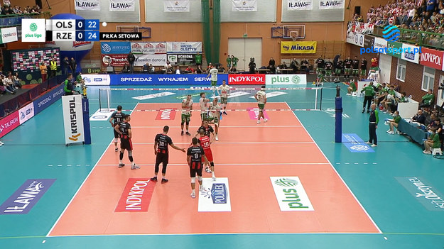 Fragment meczu 1. kolejki PlusLigi 2021/22 Indykpol AZS Olsztyn – Asseco Resovia 0:3 (22:25, 18:25, 20:25).