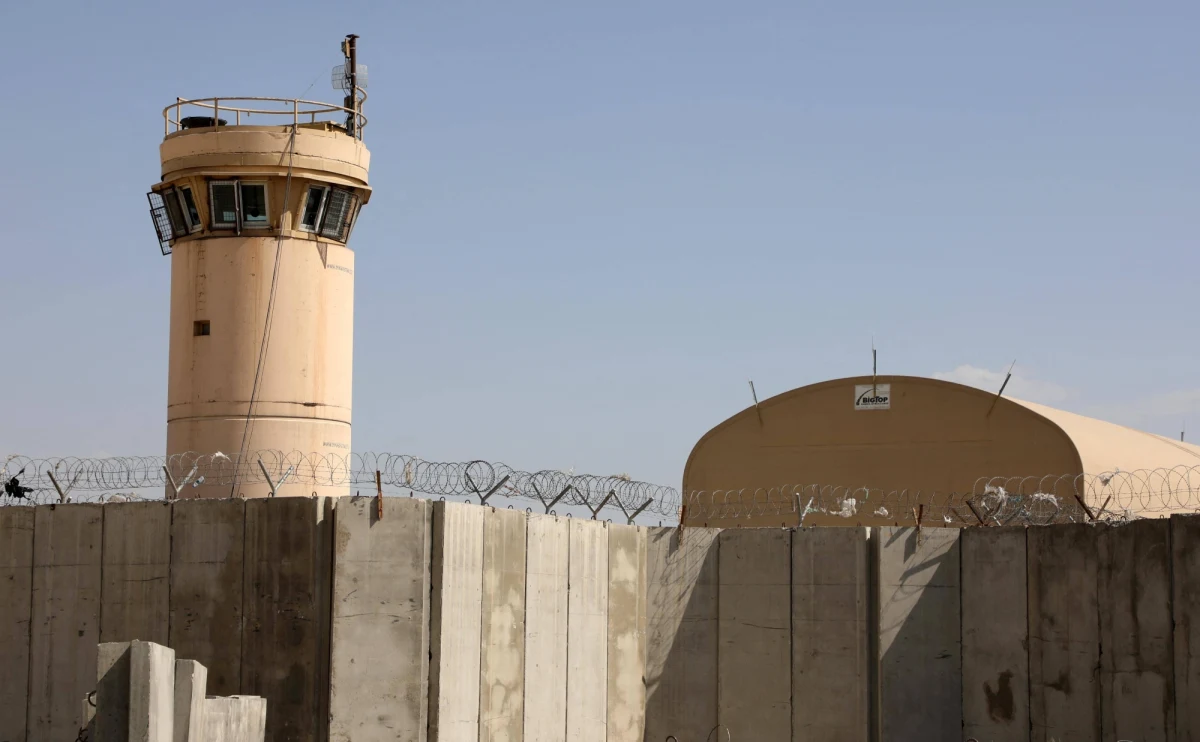 ​W Afganistanie nie ma obcych wojsk, w tym chińskich - tak według afgańskich mediów talibowie komentują plotki o tym, że w bazie w Bagram lądują samoloty chińskiej Armii Ludowo-Wyzwoleńczej.  