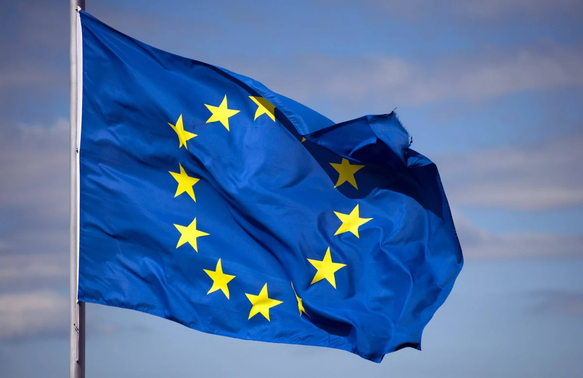 ​Aż połowa Polaków obawia się, że PiS może doprowadzić do polexitu. A blisko 90 proc. wcale nie chce wychodzić z Unii Europejskiej - wynika z sondażu Ipsos przeprowadzonego na zlecenie OKO.press i "Gazety Wyborczej".