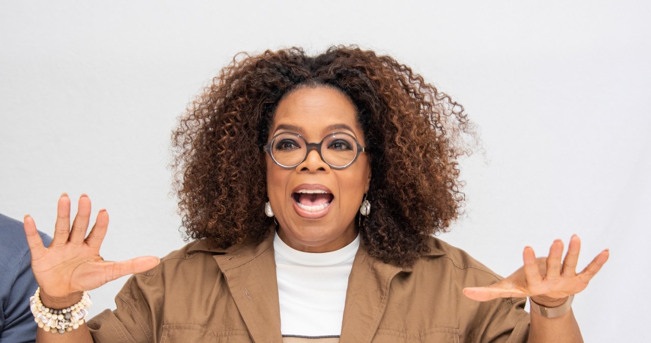 Oprah Winfrey słynie z tego, że potrafi nakłonić do zwierzeń niemal każdego rozmówcę. Sama jednak otwiera się rzadko. Z rozmowy, jaką właśnie odbyła, goszcząc w programie Hody Kotb "Making Space", wynika, że przyjaźni się jedynie z trzema osobami. Są to Maria Shriver, Gayle King i Bob Greene.