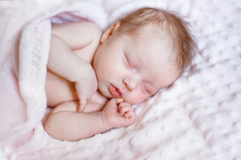 Nowe badania Weizmann Institute of Science dostarczają bardzo intrygujących informacji na temat substancji zapachowych w naszej skórze. Jedna z nich, obecna w dużej ilości na głowie niemowlęcia, ma zdolność obniżania i podnoszenia poziomu agresji.   