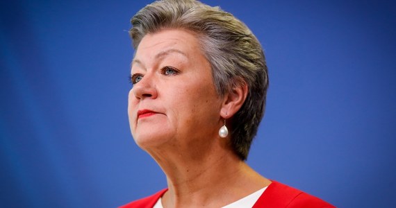 Unijna komisarz ds. wewnętrznych Ylva Johansson poinformowała w Brukseli, że pozostaje w kontakcie z polskimi władzami w związku z kryzysem migracyjnym na granicy z Białorusią oraz w sprawie ewentualnego dostępu przedstawicieli KE do strefy przygranicznej. 