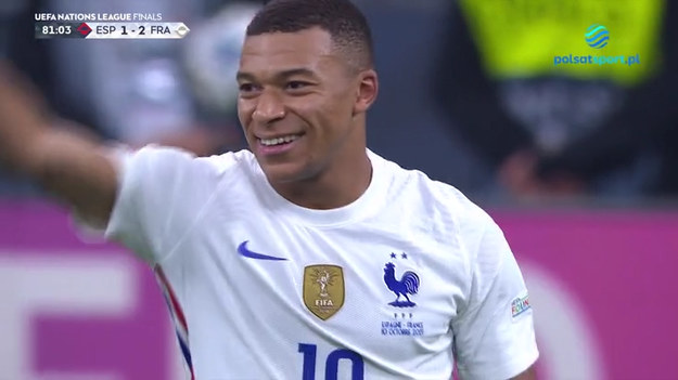 Niewiele ponad dziesięć minut przed końcem regulaminowego czasu gry Francja wyszła na prowadzenie w meczu z Hiszpanią. Gola zdobył Kylian Mbappe. 