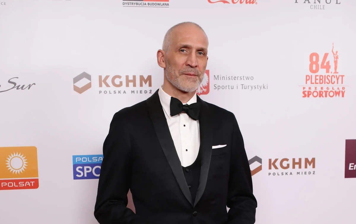 Trzy dni trwało postępowanie w sprawie przeciwko byłemu bramkarzowi piłkarskiej reprezentacji Polski, Maciejowi Szczęsnemu. Prokuratura skierowała już do sądu akt oskarżenia, w którym zarzuca sportowcowi jazdę samochodem w stanie nietrzeźwości.