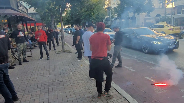 Fanatycy Albanii przed meczem z Polską