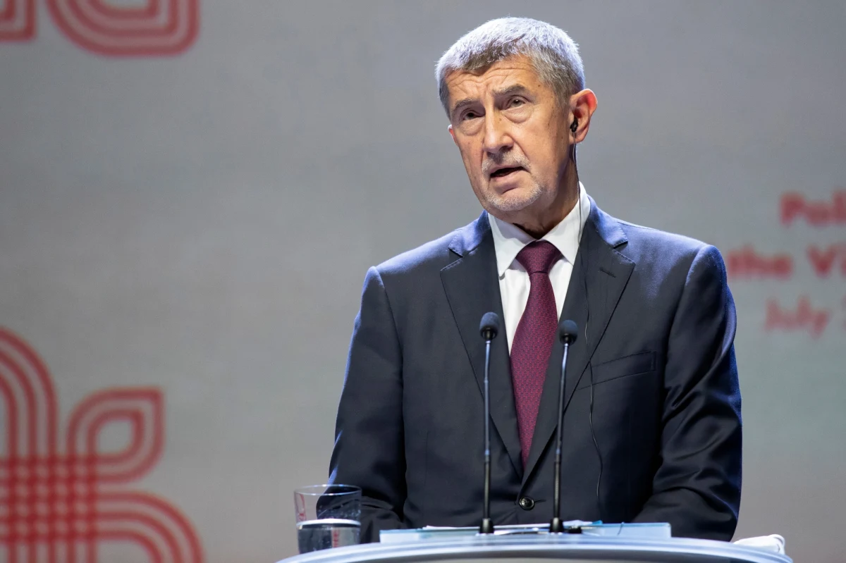 Urzędujący premier Czech Andrej Babisz powiedział, że podczas niedzielnego spotkania prezydent Milosz Zeman wyraził zamiar powierzenia mu misji sformowania rządu. „Nastąpi to w odpowiednim momencie” – dodał szef rządu.