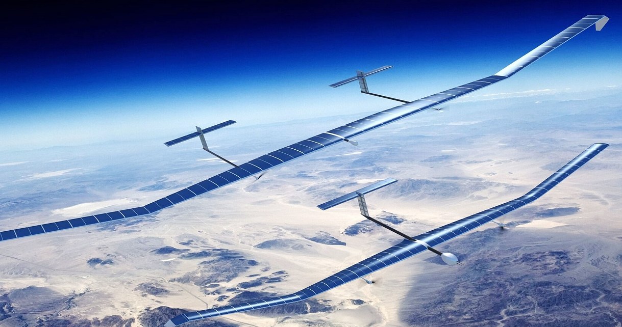 Solarny Zephyr od Airbusa jest najbardziej zaawansowanym pseudosatelitą na świecie. Właśnie pobił rekord w kategorii najdłuższego, nieprzerwanego lotu. Przyszłość tkwi w takich urządzeniach.