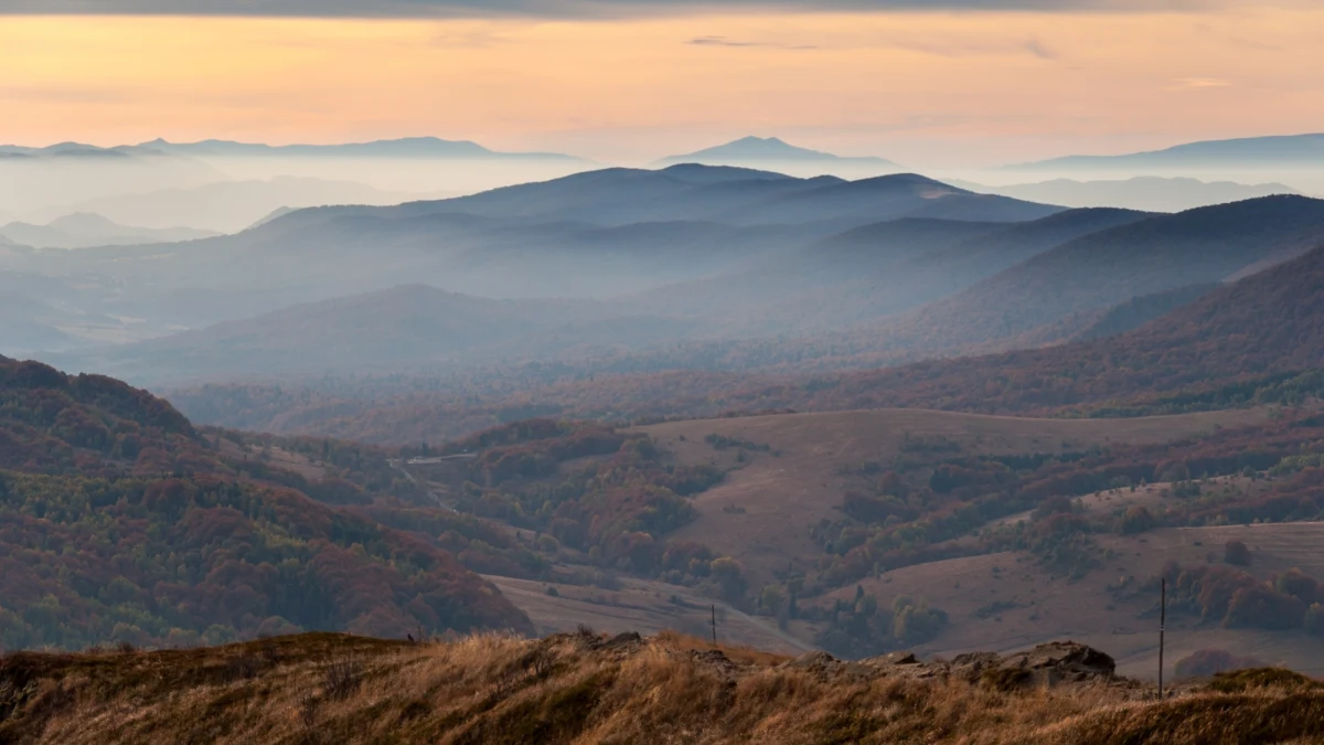 W Bieszczadach w środę rano termometry w Ustrzykach Górnych pokazywały pięć stopni mrozu, a w Cisnej jeden stopień Celsjusza poniżej zera.
