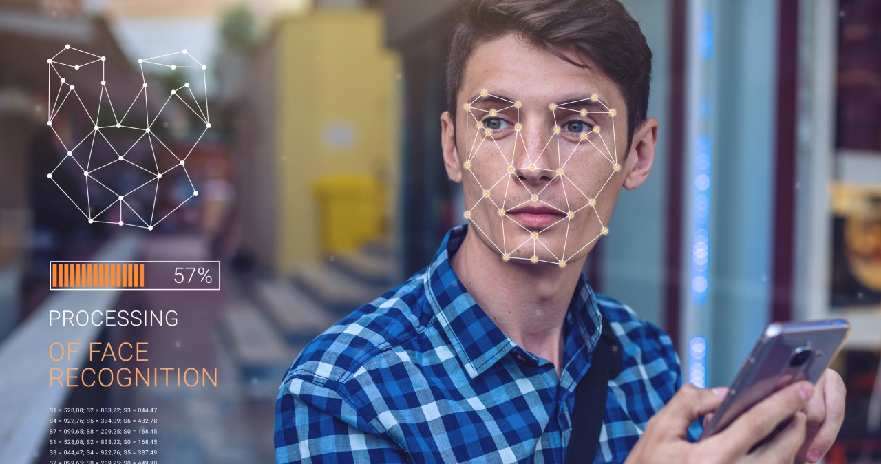 Skanowanie twarzy zamiast dowodu. Aplikacja oceni twój wiek