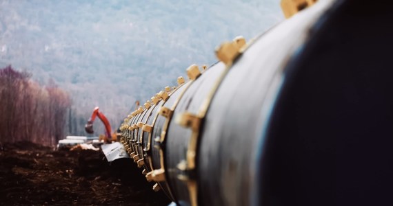 Pierwsza nitka gazociągu Nord Stream 2 została wypełniona gazem technicznym i ciśnienie w tej części gazociągu jest wystarczające do rozpoczęcia przesyłu surowca - poinformował w poniedziałek operator magistrali, spółka Nord Stream 2 AG.