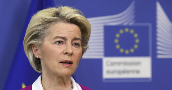 Szefowa Komisji Europejskiej Ursula von der Leyen podczas debaty w PE oświadczyła, że wyrok polskiego Trybunału Konstytucyjnego kwestionuje podstawy Unii Europejskiej. Jak dodała, po raz pierwszy trybunał państwa członkowskiego uznał, że traktaty unijne są niezgodne z konstytucją krajową.