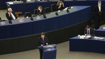 Szydło w europarlamencie: Nie wypchniecie Polski z Unii Europejskiej