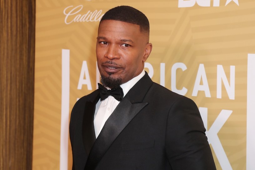 Jamie Foxx wydał niedawno książkę zatytułowaną "Act Like You Got Some Sense: And Other Things My Daughters Taught Me", w której dzieli się z czytelnikami swoimi wspomnieniami, anegdotami z życia i refleksją na temat ojcostwa. Przy okazji jej promocji wielokrotnie nagradzany aktor, komik i wokalista został zapytany o jeden szczegół ze swojego życia prywatnego.