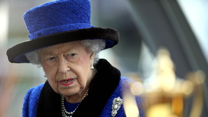 Królowa Elżbieta II spędziła noc w szpitalu. Jest oświadczenie Pałacu 