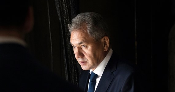 Minister obrony Rosji Siergiej Szojgu oskarżył o stopniowe gromadzenie sił w pobliżu rosyjskich granic i o niechęć do prowadzenia rozmów z Moskwą na temat bezpieczeństwa europejskiego na równych zasadach - przekazała agencja Interfax.