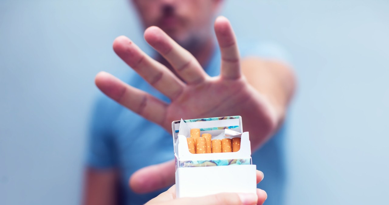 Szokująca liczba palaczy w Polsce. Co trzeci dorosły pali papierosy