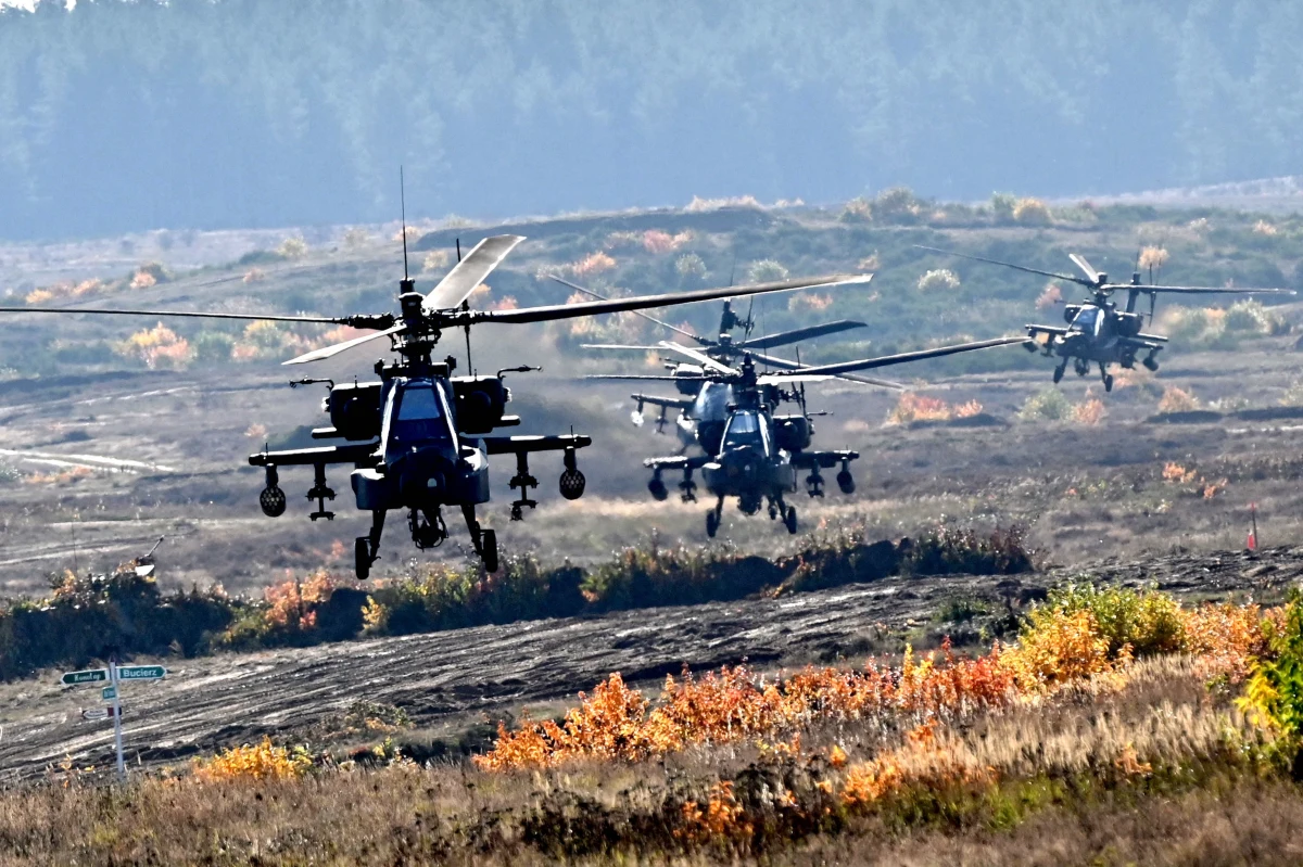Blisko tysiąc żołnierzy bierze udział w polsko-amerykańskich manewrach Victory Eagle na poligonie w Drawsku Pomorskim. Ćwiczenia objęły m.in. kierowanie ogniem w obronie oraz elementy kontrataku.