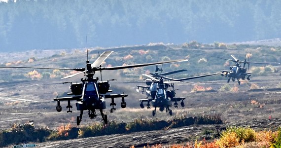 Blisko tysiąc żołnierzy bierze udział w polsko-amerykańskich manewrach Victory Eagle na poligonie w Drawsku Pomorskim. Ćwiczenia objęły m.in. kierowanie ogniem w obronie oraz elementy kontrataku.