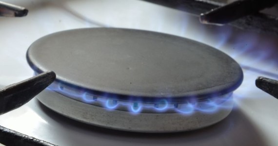 ​Do Sejmu wpłynął projekt grupy posłów PiS, zakładający możliwość rozłożenia w czasie podwyżek cen gazu dla gospodarstw domowych. Zgodnie z nim, wzrost cen zakupu gazu w trakcie obowiązywania taryfy można by przenieść na kolejne okresy taryfowe.