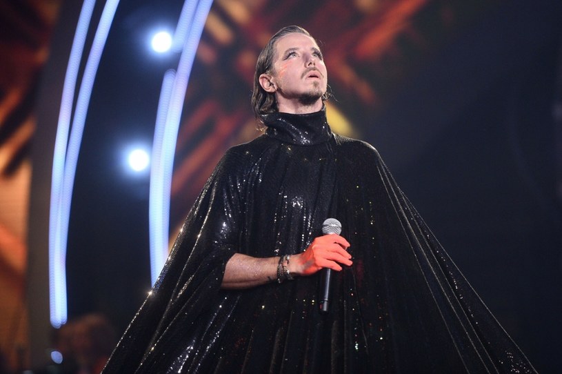 Michał Szpak przekazał smutne informacje - zmarł dziadek wokalisty. Pożegnał go we wzruszający sposób. 