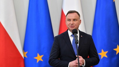 Andrzej Duda w środę spotka się z Emmanuelem Macronem