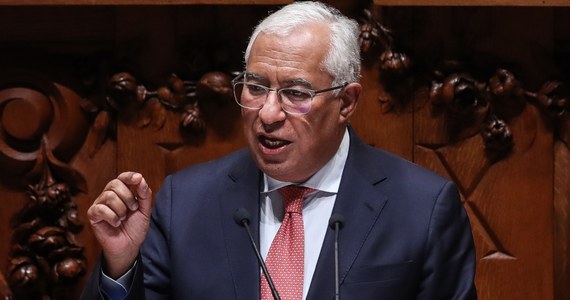 Jednoizbowy parlament Portugalii (Zgromadzenie Republiki) odrzucił w środowym głosowaniu projekt budżetu przedstawiony przez mniejszościowy rząd Antonia Costy. Prezydent Marcelo Rebelo de Sousa nie wykluczył rozwiązania izby i ogłoszenia przedterminowych wyborów.