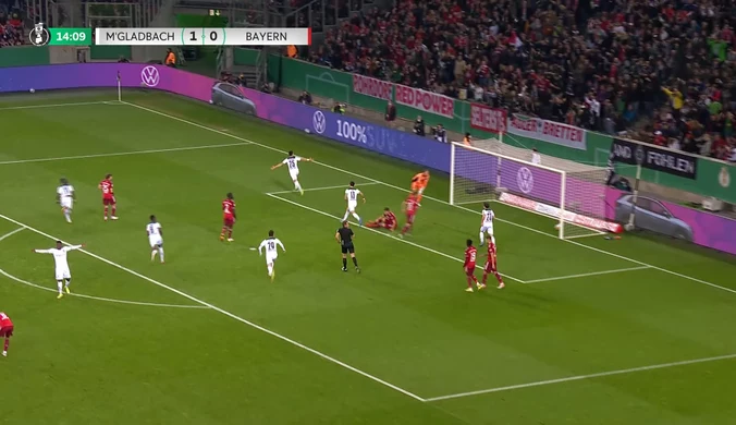 Bayern Monachium pokonany w Gladbach, przegrywa 0-5 w Pucharze Niemiec. WIDEO 