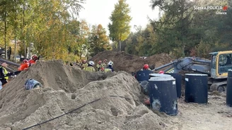 Śląskie: Śmiertelny wypadek w Gliwicach. Mężczyzna wpadł do głębokiego wykopu, został przysypany ziemią na kilka godzin