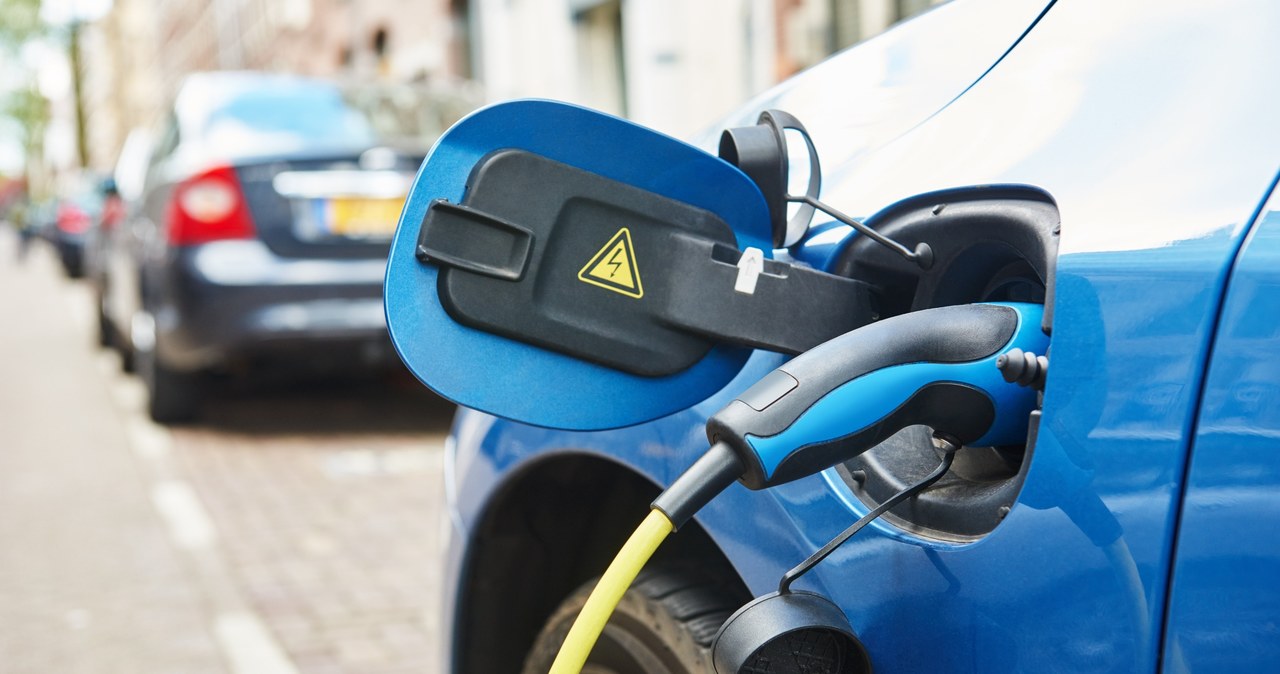 Naukowcy Uniwersytetu Stanforda ogłaszają przełom w zakresie baterii litowo-metalowych, który ich zdaniem może doprowadzić do transformacji branży samochodów elektrycznych i nie tylko.