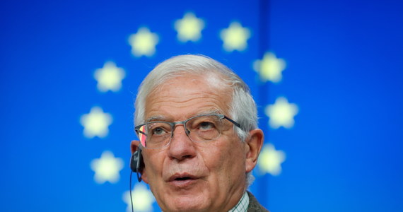 ​Szef dyplomacji Unii Europejskiej Josep Borrell powiedział, że Mołdawia padła ofiarą działań Rosji, która wykorzystuje gaz ziemny jako broń do zastraszania tego kraju. Wczoraj Unia Europejska zdecydowała, że przekaże Mołdawii 60 mln euro na walkę z kryzysem gazowym.