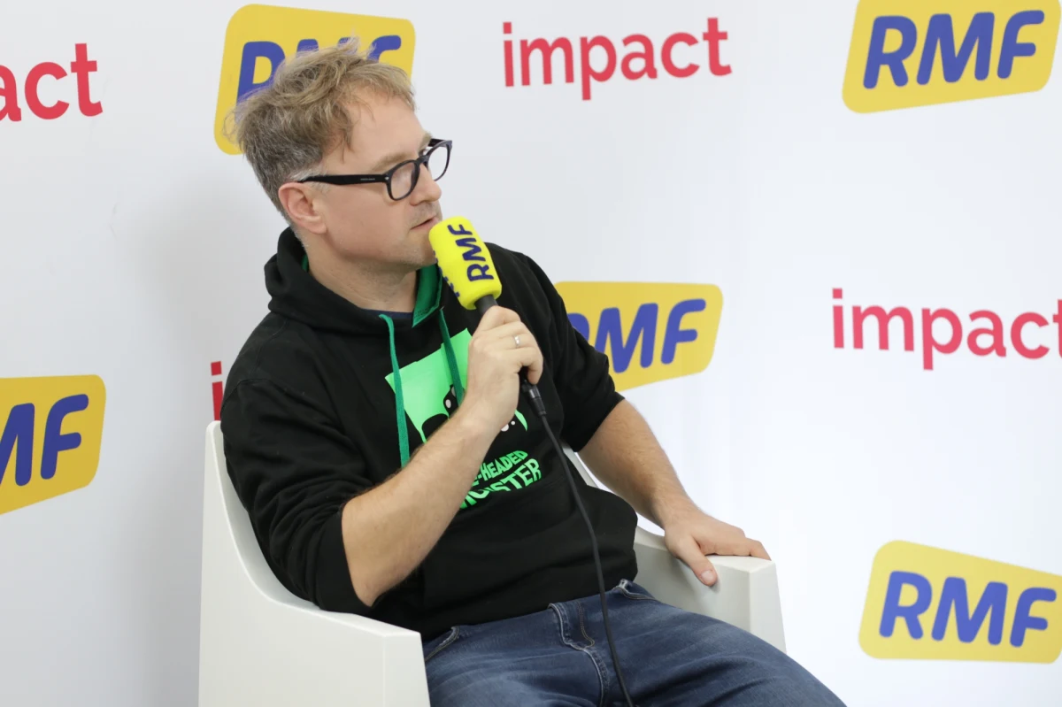 Dlaczego Polacy wrócili do gier planszowych? Co taka gra musi mieć, żeby przyciągnąć klientów? Co zrobić jeśli mamy pomysł na planszówkę i chcemy ją stworzyć? O tym podczas kongresu Impact’21 rozmawialiśmy z Arturem Kurasińskim, współtwórcą firmy Three Headed Monster.