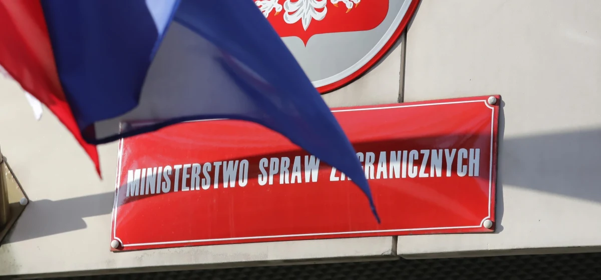 Ambasador Belgii został wezwany do MSZ w związku z wypowiedzią premier Belgii Alexandra De Croo na wykładzie w College of Europe w Brugii - poinformował PAP rzecznik polskiego resortu spraw zagranicznych Łukasz Jasina. 