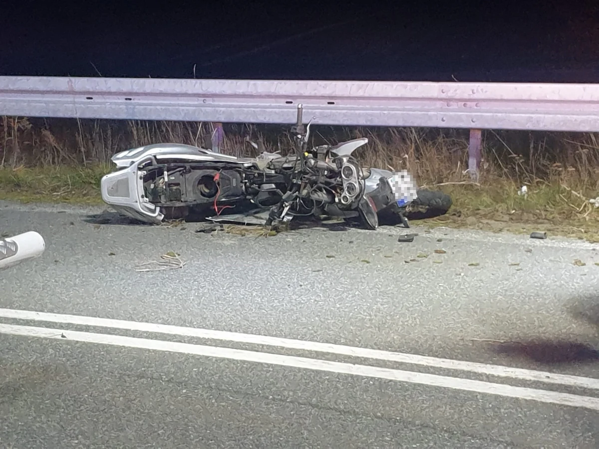 Dwie osoby zginęły w wypadku w Bierzowie na drodze wojewódzkiej nr 403 w województwie opolskim. Informację o tym zdarzeniu dostaliśmy na Gorącą Linię RMF FM. 