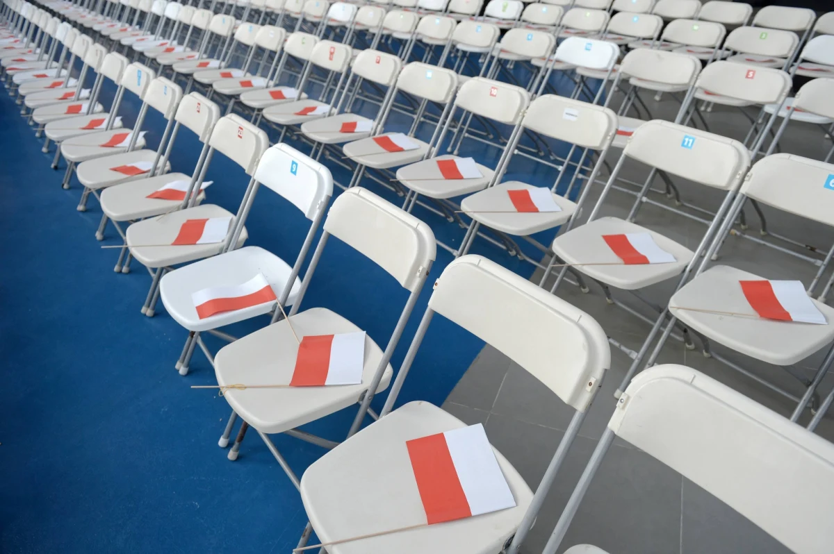 W czasie pandemii zadłużenie firm z branży spotkań-imprez-konferencji-targów (MICE) wzrosło o prawie 65 proc., czyli ponad 10 mln zł, do prawie 27 mln zł - wynika z danych Krajowego Rejestru Długów Biura Informacji Gospodarczej. Rekordzista, spółka ze Śląska, ma do spłacenia leasing w wysokości ponad 9 mln zł. 