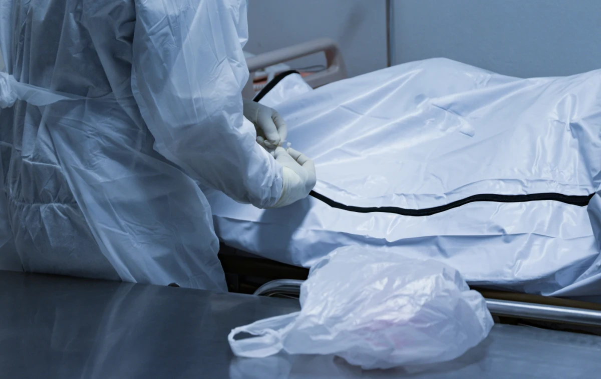 ​Minister zdrowia zlecił przeprowadzenie kontroli w szpitalu w Pszczynie, w którym zmarła ciężarna 30-latka. Kobieta mówiła bliskim, że lekarze przyjęli wobec niej "postawę wyczekującą" i czekali na obumarcie płodu. Miało się to wiązać z decyzją Trybunału Konstytucyjnego w sprawie aborcji.