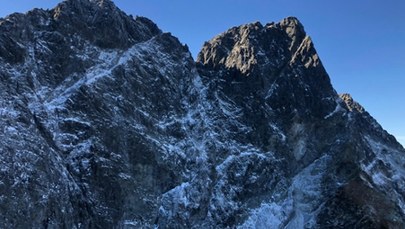 Kamienna lawina w Tatrach. Naukowcy przedstawili wstępne szacunki 