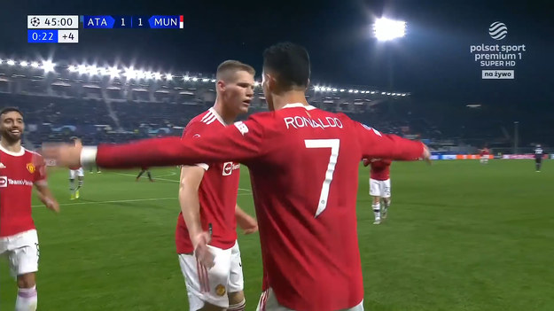 W meczu Atalanta - Manchester United w 4. kolejce Ligi Mistrzów padł remis 2-2. Zobacz skrót tego meczu.