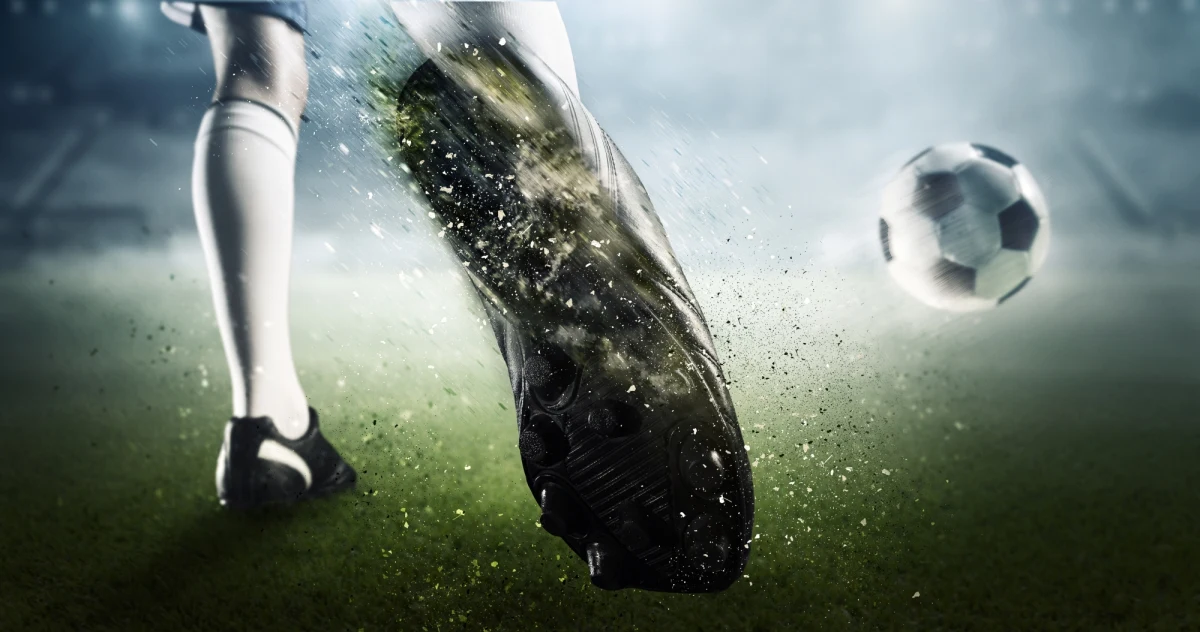 Sąd Apelacyjny we Wrocławiu podtrzymał wyrok 4,5 roku więzienia dla Ryszarda F. ps. Fryzjer oskarżonego o korupcję w piłce nożnej. Oprócz Fryzjera sąd prawomocnie skazał również kilkunastu innych oskarżonych w tym procesie – sędziów, działaczy piłkarskich oraz piłkarzy.