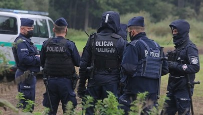 Stan wyjątkowy. Od sierpnia zatrzymano 231 kurierów przewożących migrantów