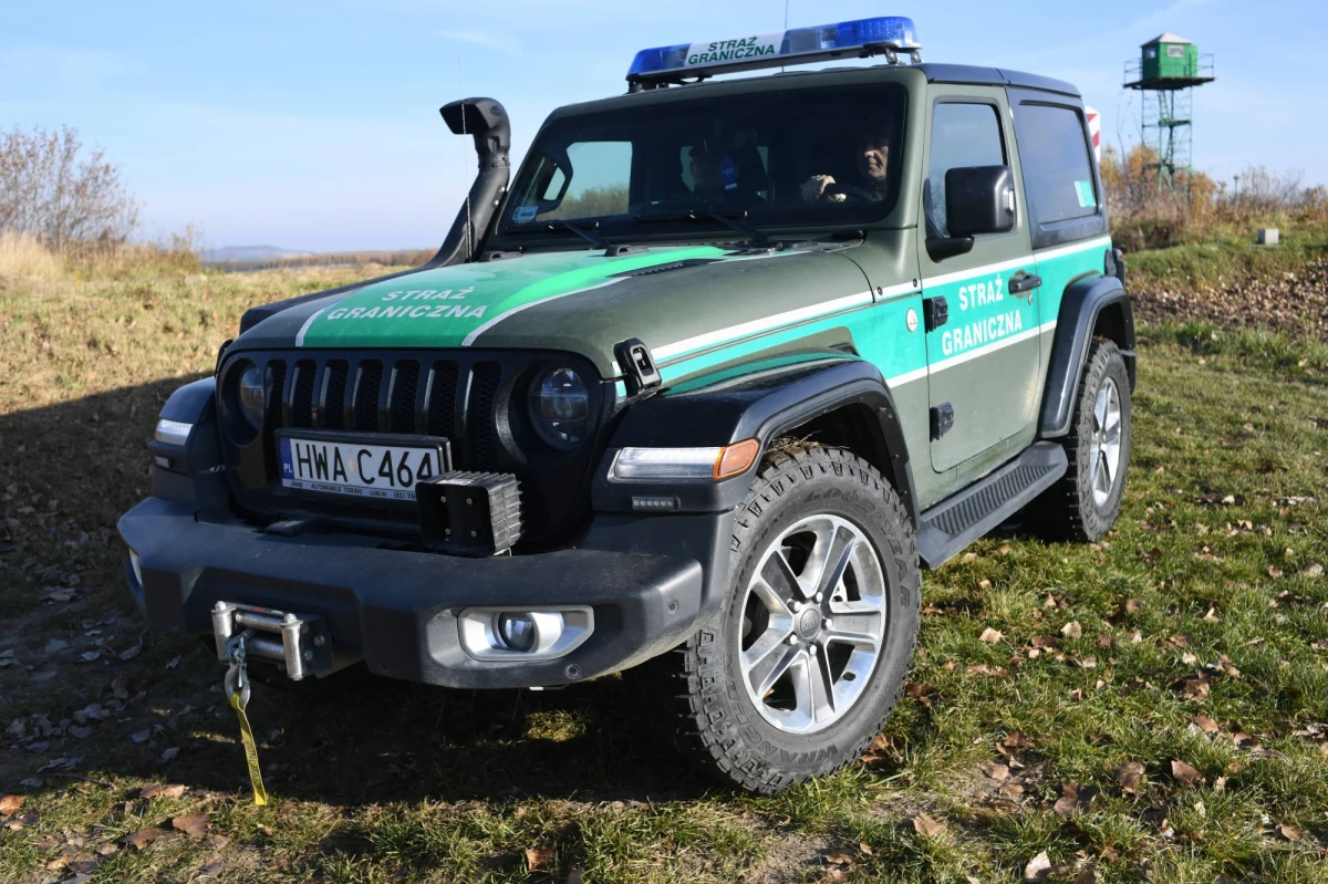 W środę strażnicy graniczni zanotowali ponad 430 prób nielegalnego przekroczenia granicy polsko-białoruskiej – przekazała straż graniczna.